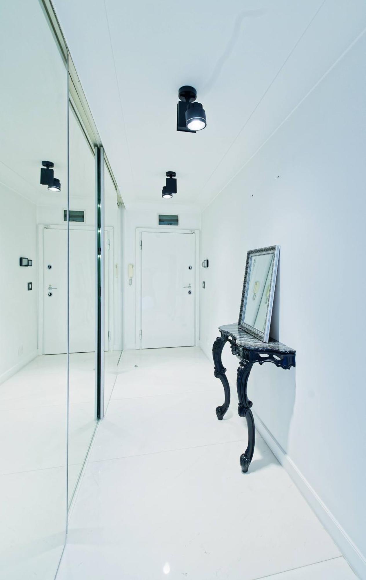 Fendi Style In Lozenets, Marinela Apartament